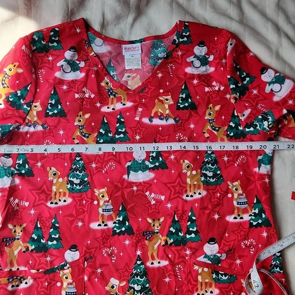 Christmas, Winter, Holiday, Disney Winnie The Pooh And Rudolph Nurse Scrubs Sz M - Picture 5 of 5